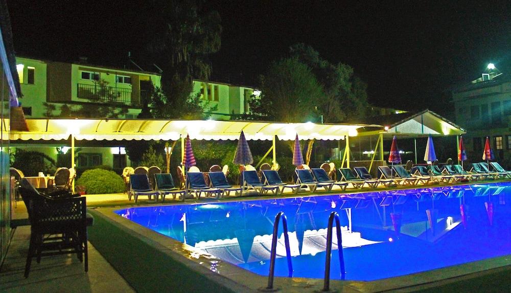 Carmina Hotel Ölüdeniz Zewnętrze zdjęcie