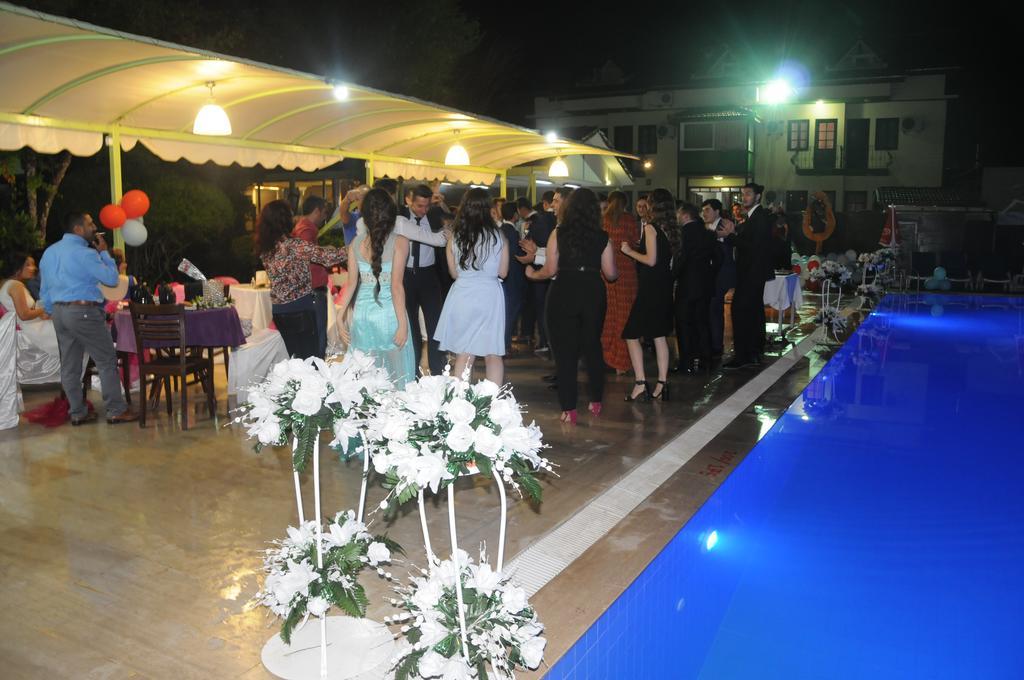 Carmina Hotel Ölüdeniz Zewnętrze zdjęcie